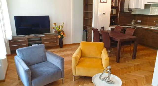 Free Parking- 2bdr Apartment in Wenceslas Square, Забронировать Апартаменты/квартира Апартаменты Праги 01, рядом с Место рождения Франца Кафки, Апартаменты/квартира