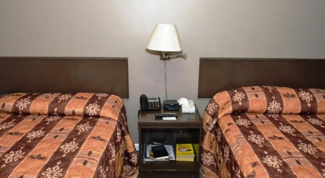 Четырёхместный номер Standard Blue Bell Inn