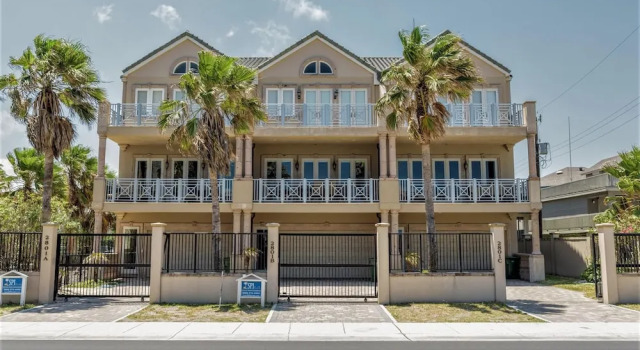 Gulf Paradise by Padre Getaways, Buchen Sie Hotel Hotels in Padre Island mit Pool, Schwimmbad