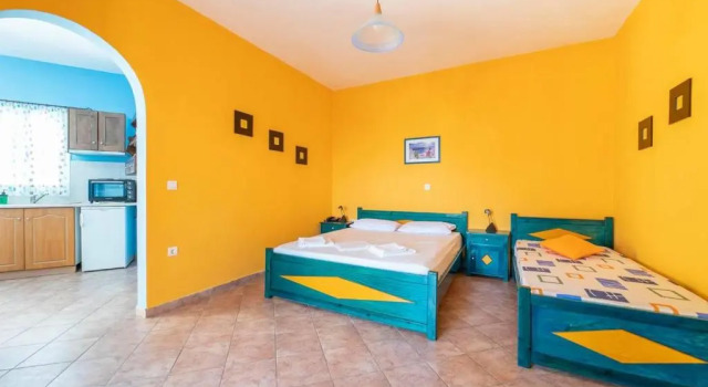 Santorious Flower Covered Apartment, Забронировать Апартаменты/квартира Мегалохори Санторини, рядом с Винодельня Гавала
