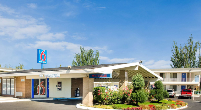 Motel 6-Tacoma, WA - Fife, Buchen Sie Motel Hotels in Utah mit Parkplatz, Parkplätze