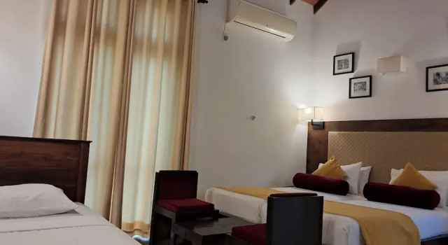 Номер Deluxe Hotel Kamrel Sigiriya