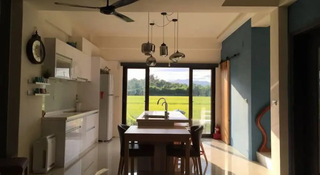 Hi Zebra Travel B&B, Book Bed and Breakfast Wujie Yilan County