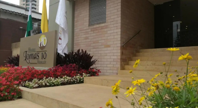 Hotel Lomas 10 Medellin, Book Hotel Hotels in Antioquia with Breakfast, Breakfasts