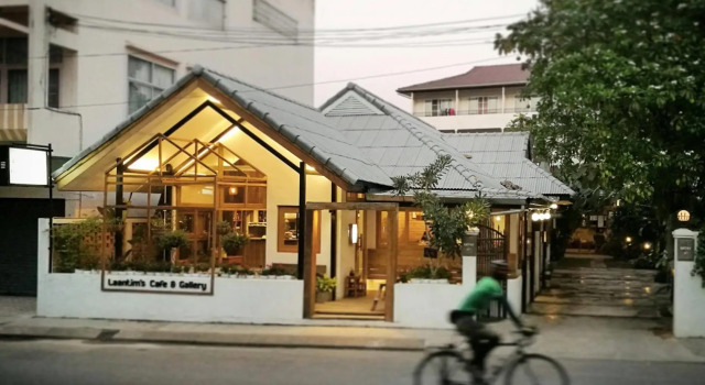 Baan Norn Plearn, Забронировать Отель Отели Чианграй с парковкой, рядом с Old Bus Station, Парковка