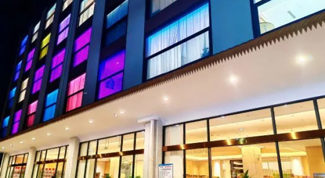 Good Beer Gas Hot Spring Hotel(Xishuangbanna Jinghong Gasa Airport High-speed Railway Station Store)