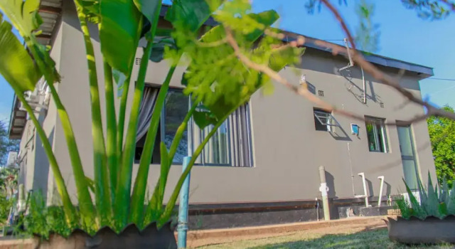 Tou Safari Lodge, Book Vacation Home Villas in Livingstone, Villa