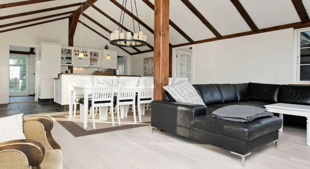 Spacious Holiday Home in Hals With Swimming Pool, Rezervovat Hotel Hals 