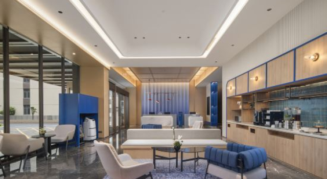 Holiday Inn Express Shenzhen Baolong Metro Station by IHG, Rezerwuj Hotel Hotele w Shenzhen z parkingiem, Parking