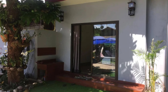 Номер Comfort FARAWAY SUITES