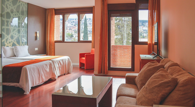 Полулюкс Hotel Granada Palace, Affiliated by Melia