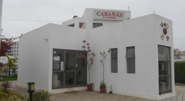 Cabañas Marina Serena, Rezerwuj Hotel Hotele w La Serena z basenem, Basen