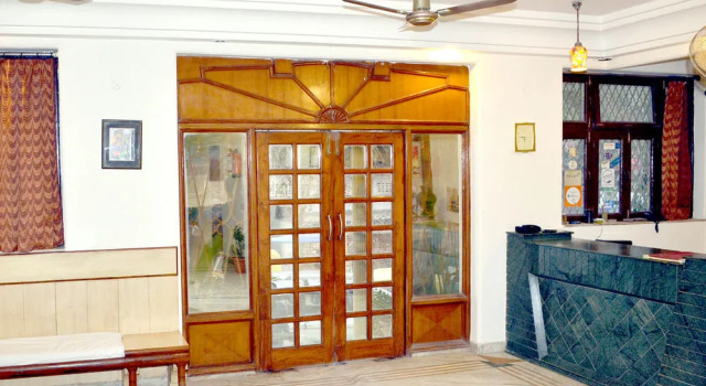 Optimum Sheela Inn @ Taj