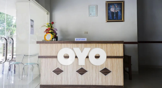 OYO 1283 Guest House Loemajan, Rezerwuj Pensjonat Jambi 