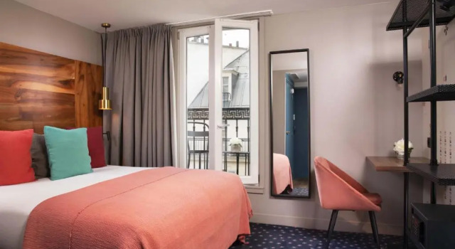 Двухместный номер Superior Hôtel Maxim Folies