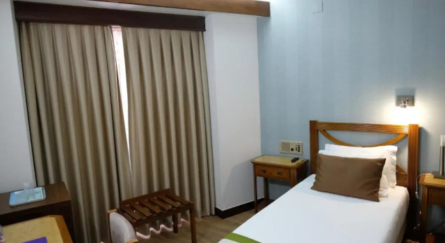 Одноместный номер Standard Hotel Dona Sofia
