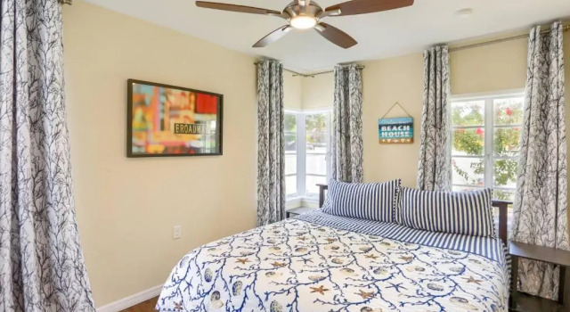 Dunedin Main Street Bungalow, Buchen Sie Hotel Dunedin Pinellas County