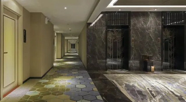 Jinhui Royal Navigation International Hotel, Rezervovat Hotel Hotely v Guangdong s bazénem, Bazén
