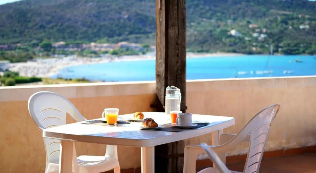 Апартаменты с видом на море Hotiday Residence Costa Smeralda