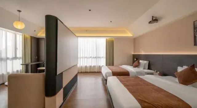 Люкс Floral Manjuli Homestay (Foshan Shunde Qinghui Garden)