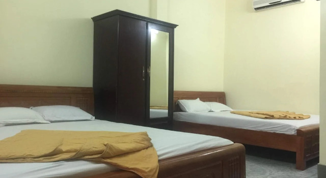 Sunset Hotel, Забронировать Отель Отели Муниципалитета Хайфона с питанием, Пансион