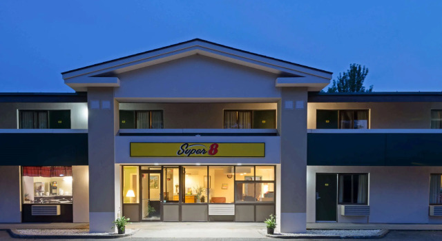 Super 8 by Wyndham White River Junction, Book Mini-hotel Mini-hoteller i Vermont, Mini-hotel