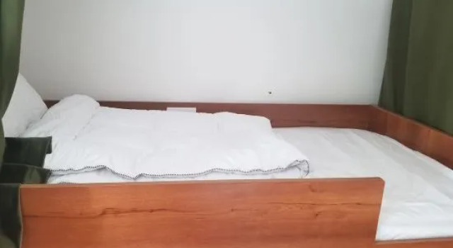 Кровать в общем номере (женский номер) Royal Beach  Residence