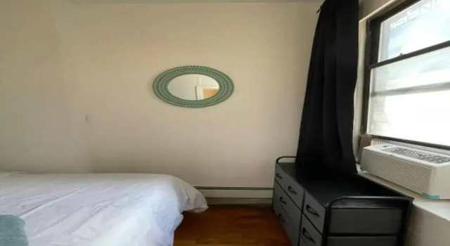 Hell's Kitchen 1 BR Apt. (8416), Забронировать Отель Мидтаун-Уэст Нью-Йорк, рядом с Театр «Лант-Фонтэнн»