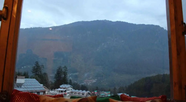 Двухместный номер Superior с красивым видом из окна Sparsh Resort, A Boutique Stay - Just 2kms uphill from Mall Road, near Old Manali