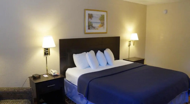 Номер Standard Quality Inn Fort Myers Cape Coral