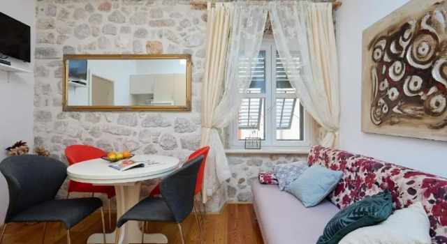 Апартаменты Comfort Festa Apartments & Rooms