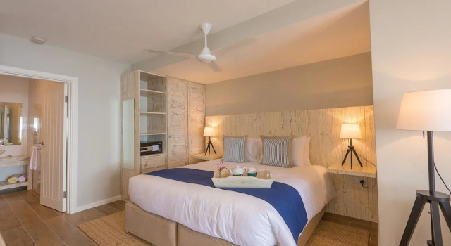 Номер Standard Le Nautique Beachfront Apartments