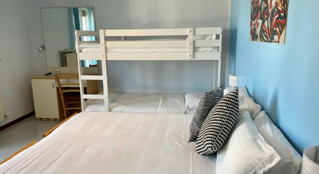 Четырёхместный номер Standard Hotel Marolda