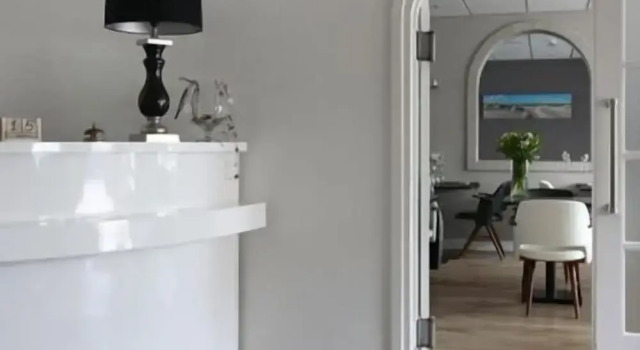 Hotel Zeerust, Reserva ahora Hotel De Koog 