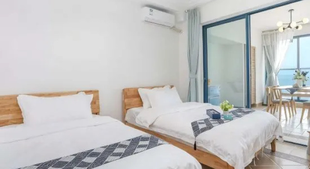 Люкс Deluxe с 2 комнатами Yuxuanhui Seaview Apartment Vanke Shuangyuewan