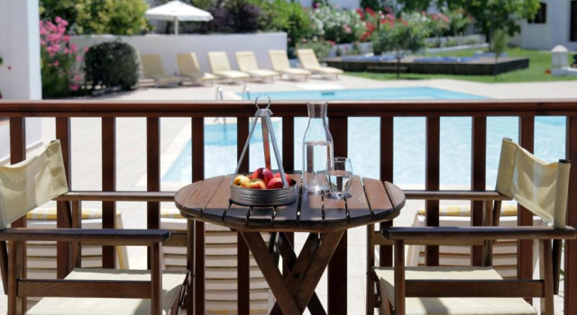 Двухместный номер Standard с видом на бассейн Skopelos Summer Homes