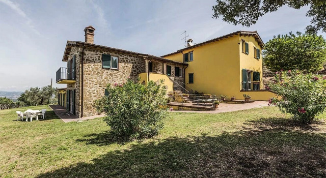 Il Poggio Delle Ginestre, Book Hotel Hoteller i Torgiano med pool, Swimmingpool