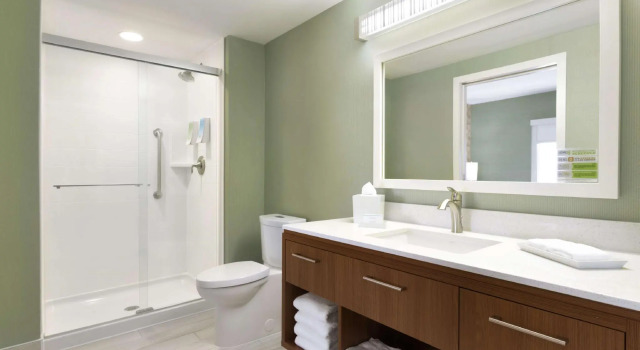 Четырёхместная студия Home2 Suites by Hilton Milton Ontario
