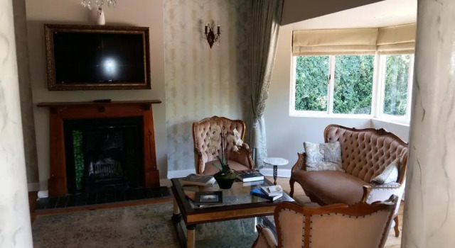 Liza's Cottage Guesthouse, Prenota Casa vacanze Cottage a Gauteng, Cottage