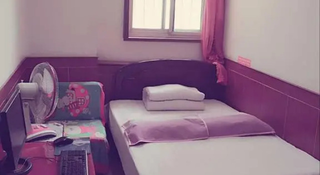 Taiyuan Orient Guesthouse, Забронировать Отель Инцзэ Тайюань, рядом с Chongshan Temple