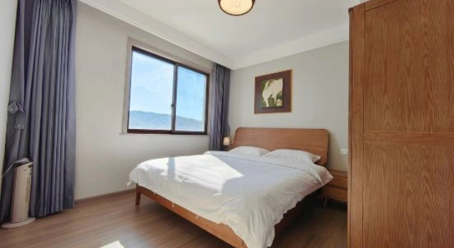 Люкс с 2 комнатами FuJu Holiday Apartment