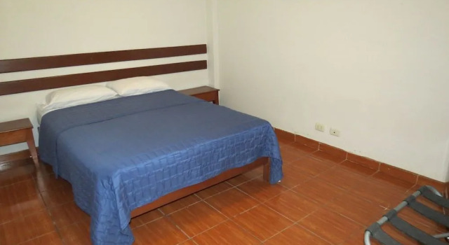 Miraflores Inn