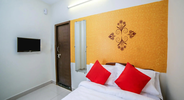 OYO 13909 Kartikeya Grande, Book Hotel Hoteller i Guntur med morgenmad, Morgenmad