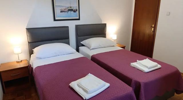 Apartments Valentina-B, Đặt Căn hộ Khách sạn ở Nin có hồ bơi, Hồ bơi