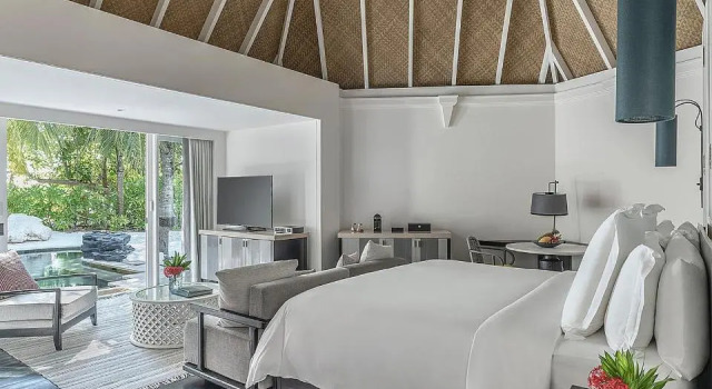 Двухместный номер Pavilion с бассейном Beach Deluxe Four Seasons Resort Maldives at Kuda Huraa