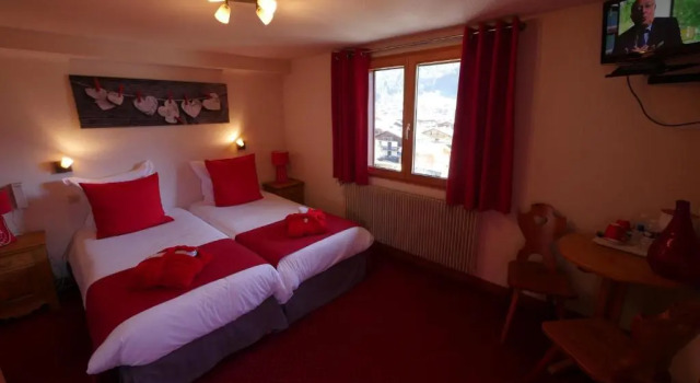 Двухместный номер Standard с видом на горы Hotel Belalpe