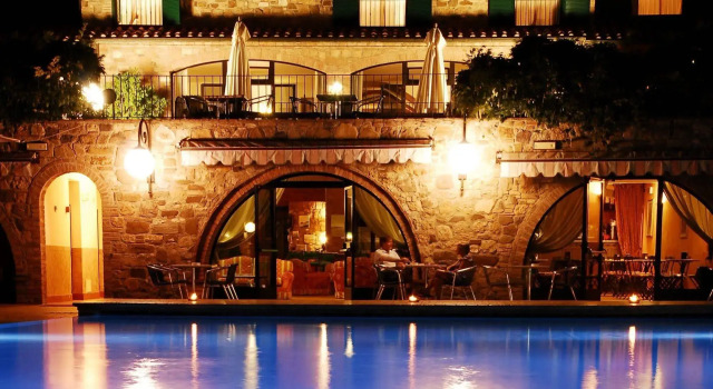 Casanova - Wellness Center La Grotta Etrusca, Забронировать Курортный отель СПА-отели Валь д’Орча, SPA-услуги