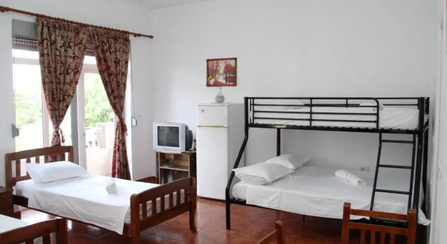 Семейная студия Hotel Italia