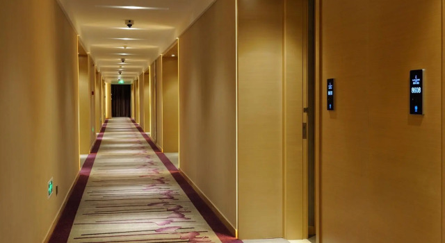 Lavande Hotel Shanghai Jiading Xincheng Stadium Branch, Забронировать Отель Цзядин район Шанхая