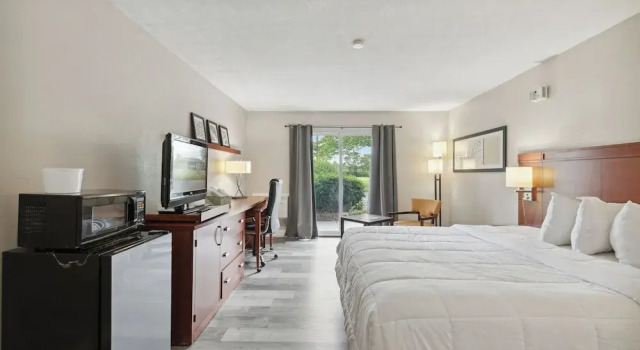 Номер Classic Miami Suites